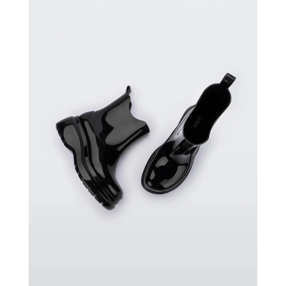 Melissa grip boot